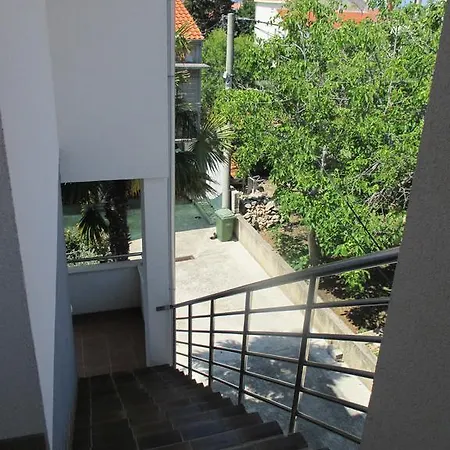 Luxus Marin דירה זאדאר